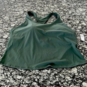 Woman’s built in bra workout tank top